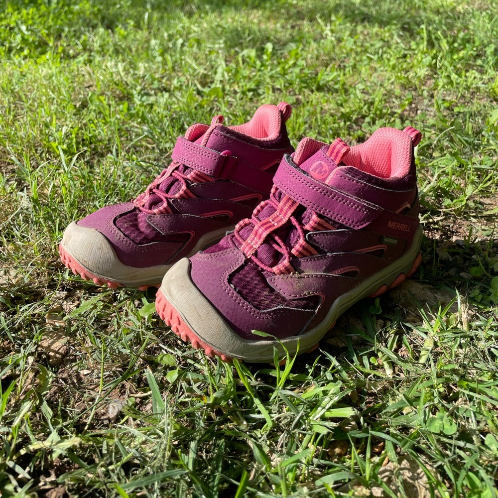 Toddler hiking boots